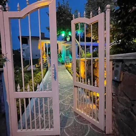 Hotel للإيجار في سبنجا